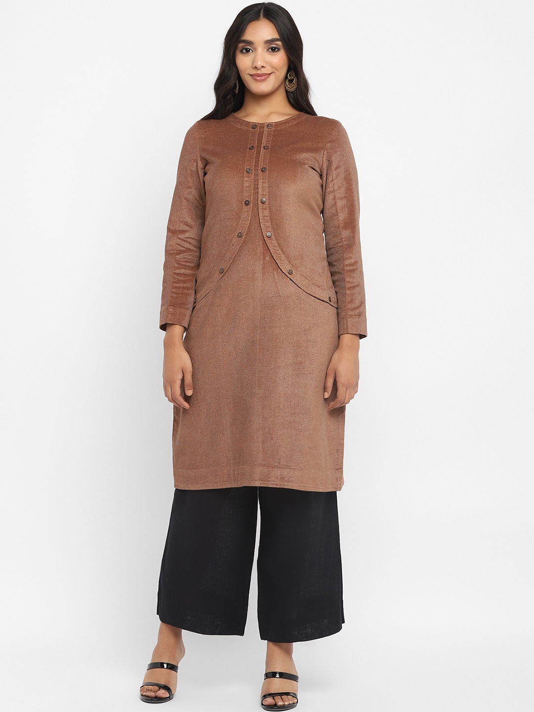 

STADO Round Neck Velvet Kurta, Rust