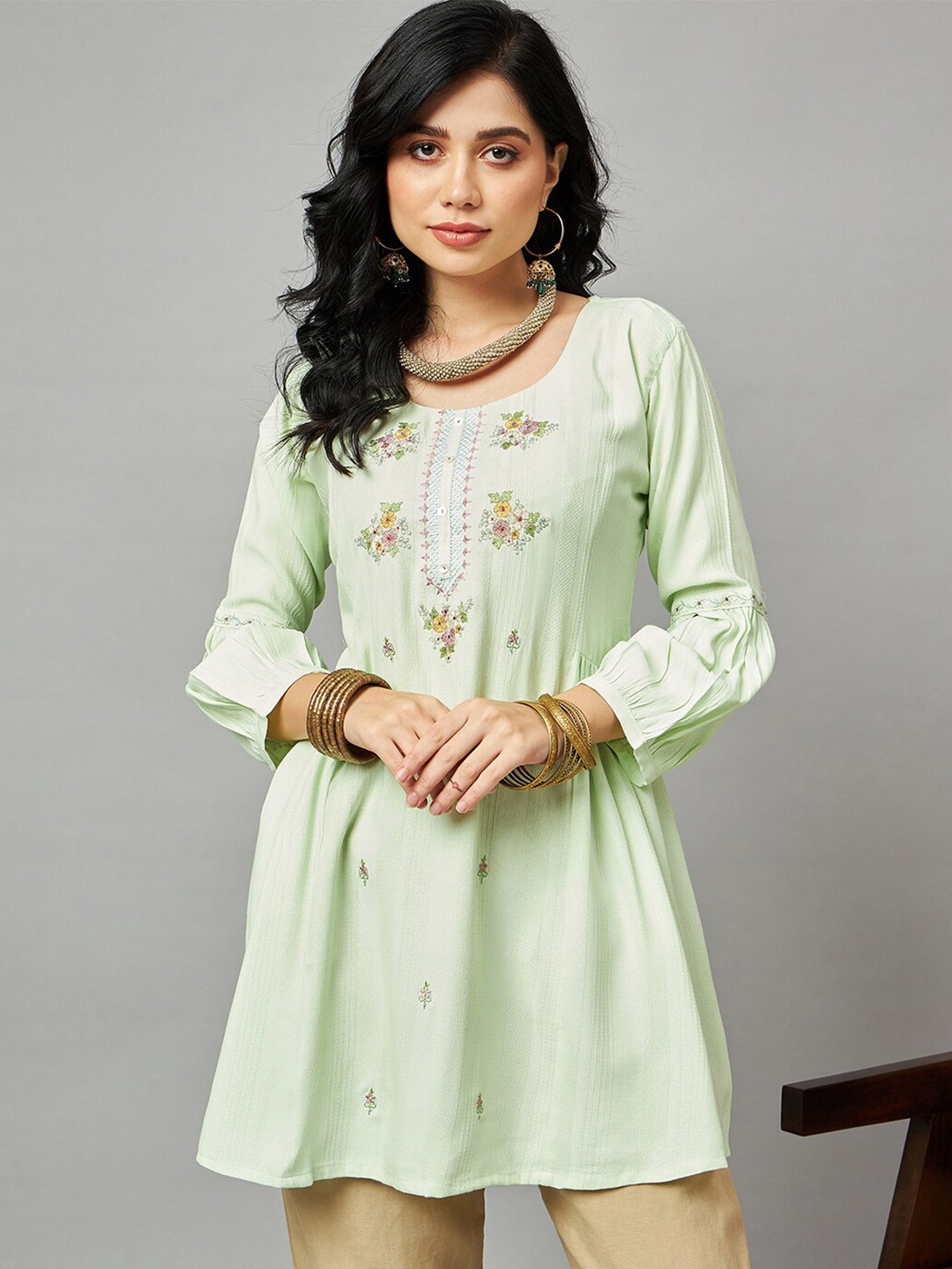 

Nimayaa Floral Embroidered A-line Kurta, Green