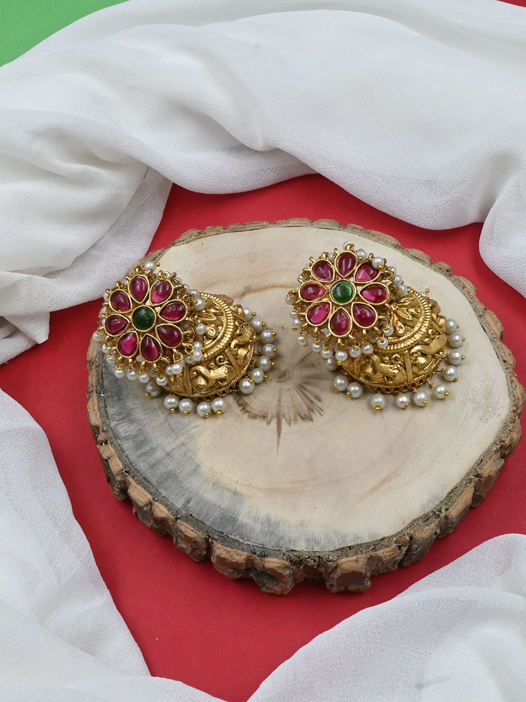 

StileAdda Gold Plated Artificial Beads Studded Jhumkas