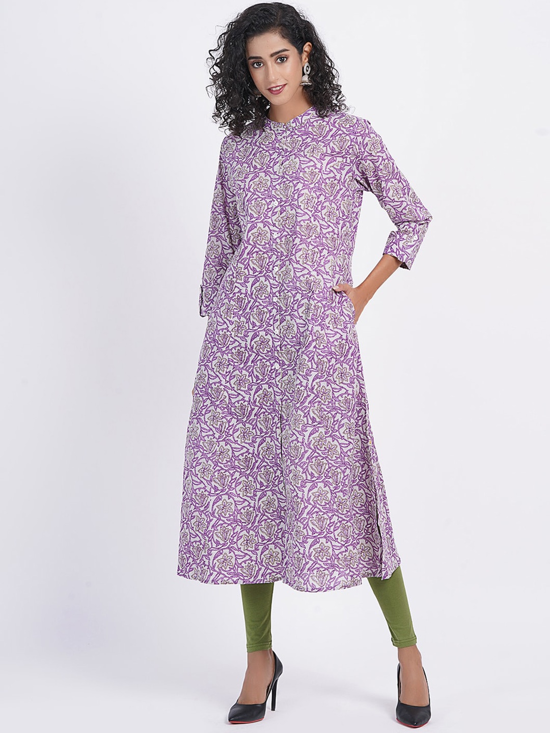 

SUTI Floral Printed Mandarin Collar A-Line Panelled Cotton Kurta, Grey