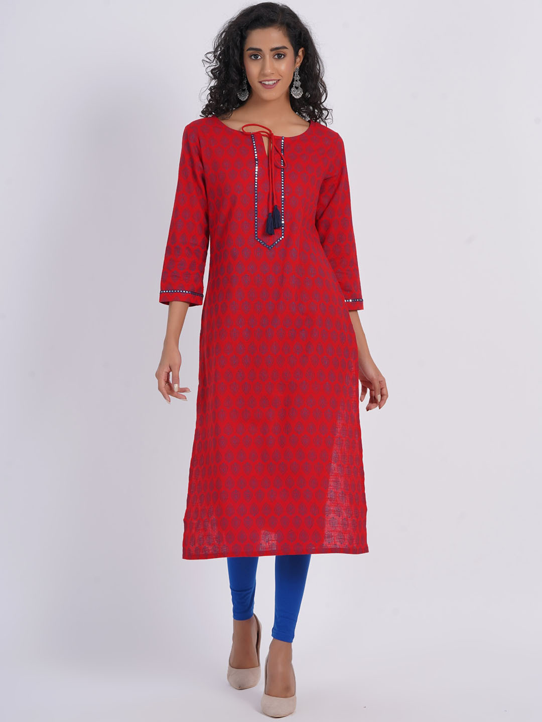 

SUTI Ethnic Motifs Printed Tie-Up Neck Cotton Kurta, Red