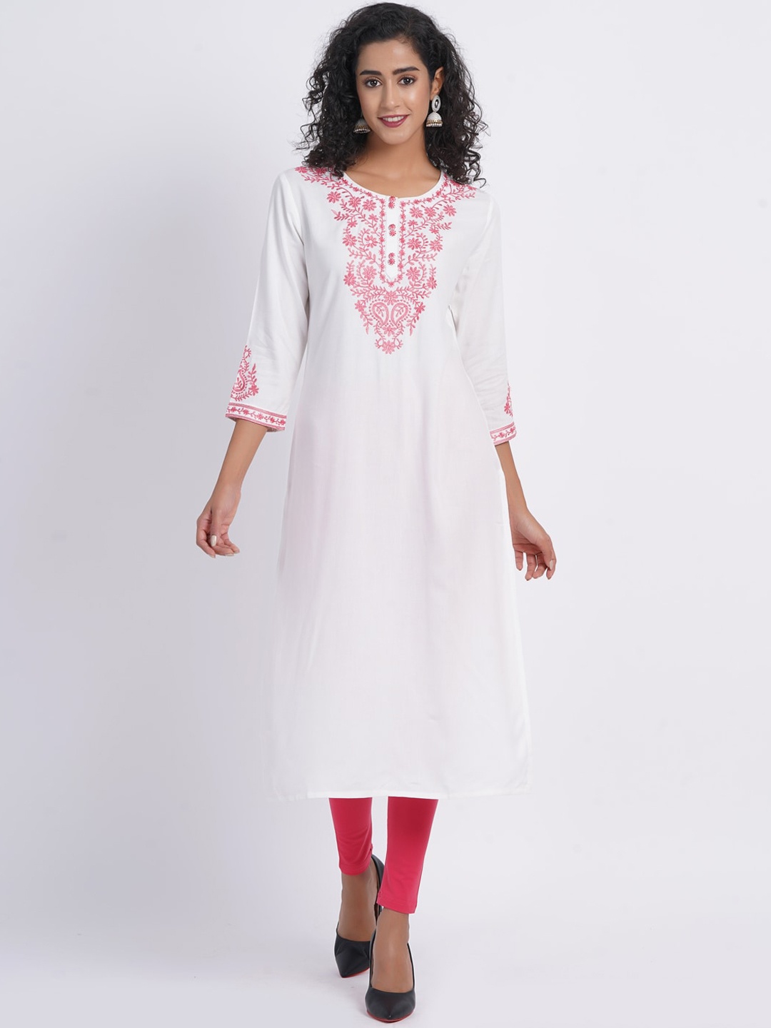 

SUTI Ethnic Motifs Embroidered Yoke Straight Kurta, White
