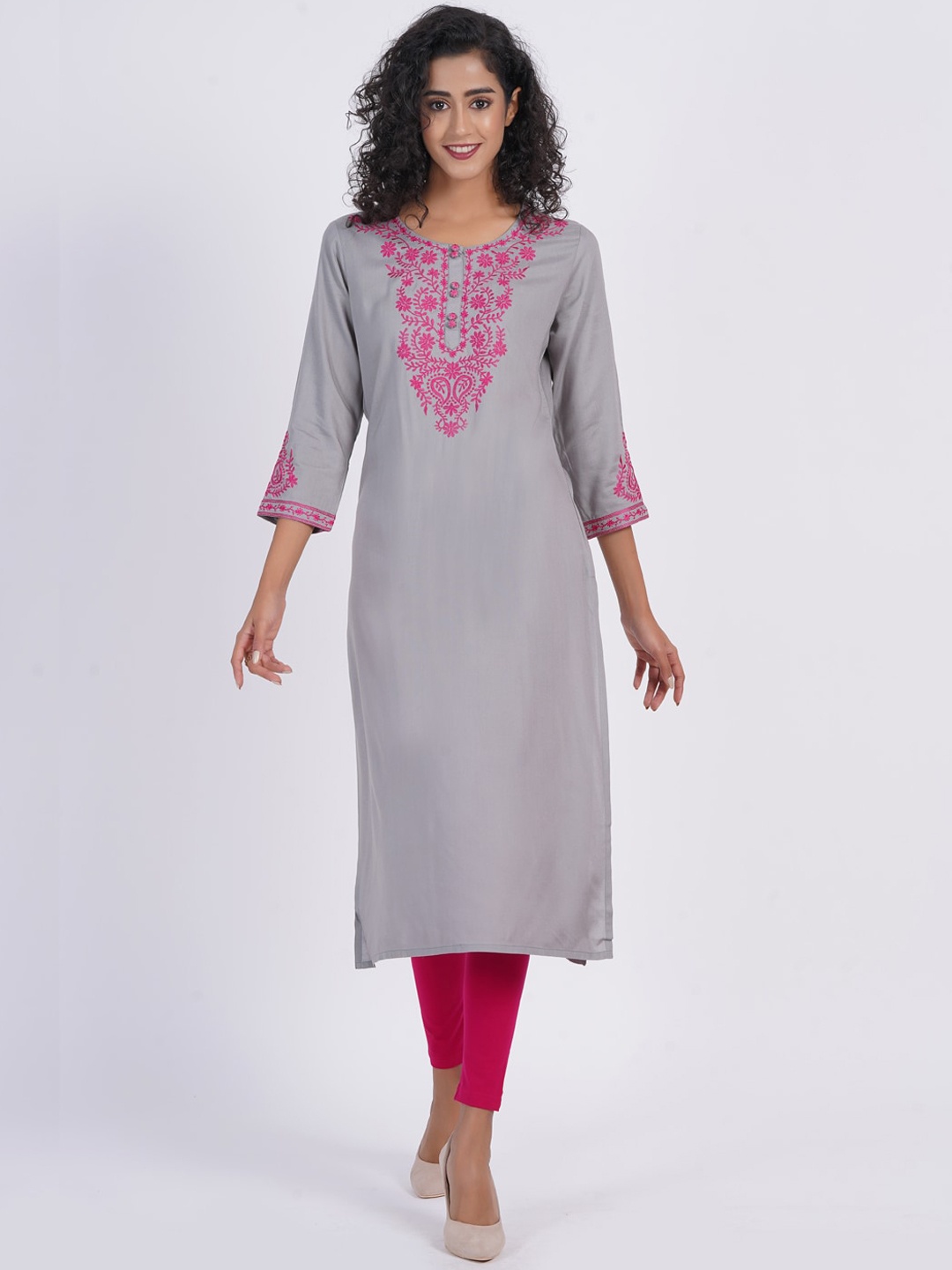 

SUTI Ethnic Motifs Embroidered Yoke Straight Kurta, Grey