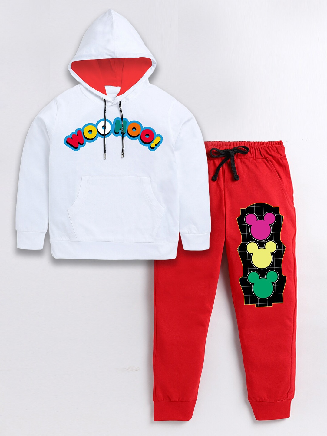 

SmartRAHO Boys Mickey Mouse Printed Pure Cotton T-shirt With Trousers, White