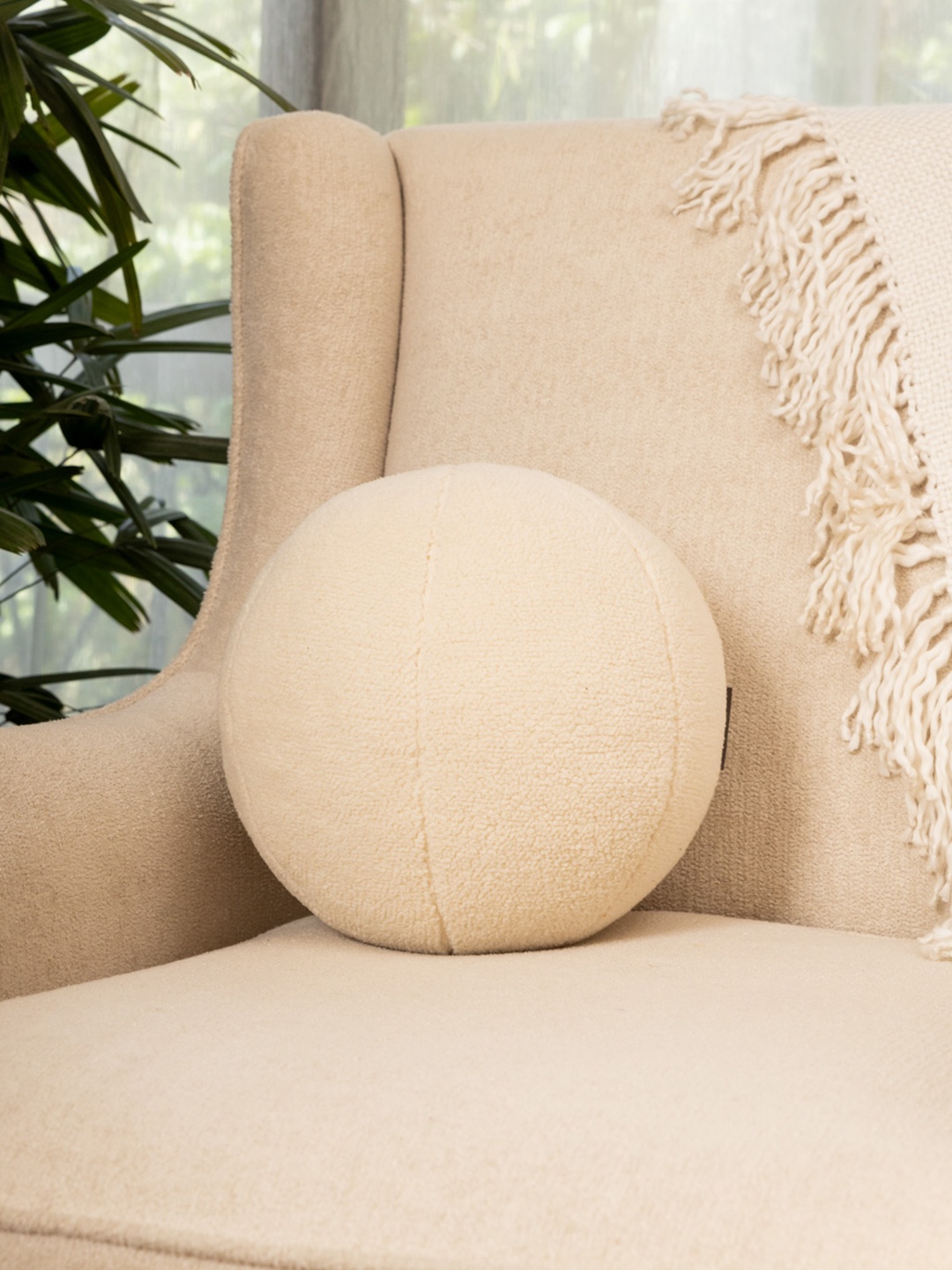 

Eris Home Off White Boucle Sphere Pre-Filled Cushion
