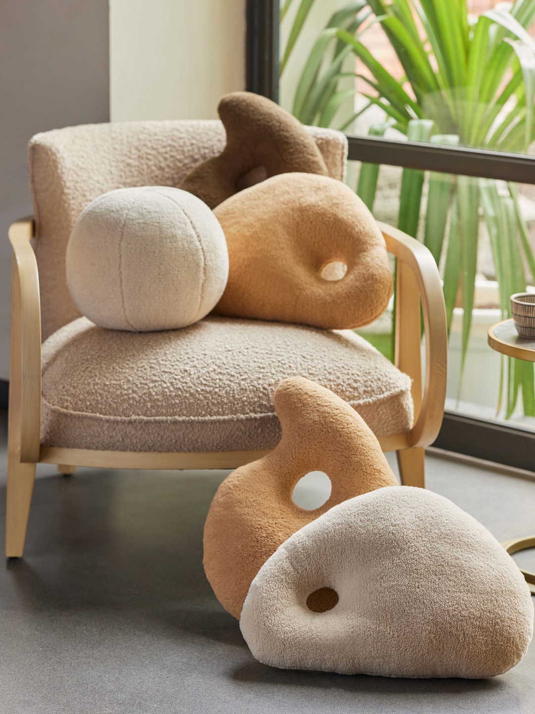 

Eris Home Beige Cloud Pre-Filled Cushion