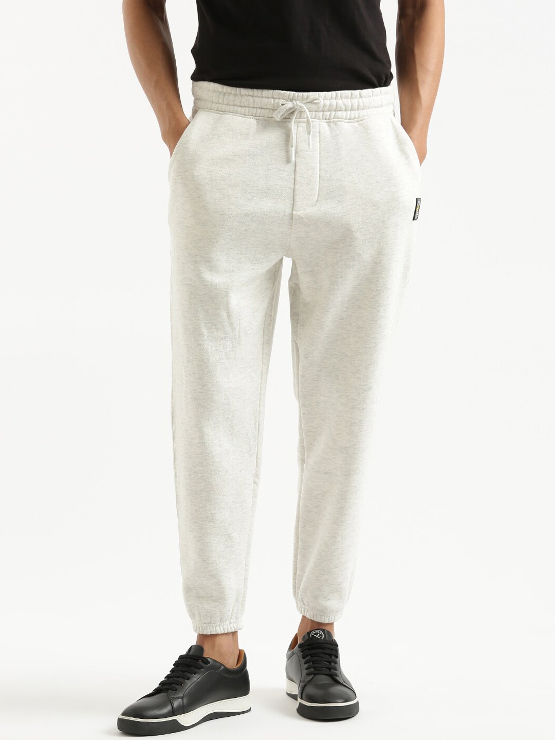 

WROGN Men Cotton Mid-Rise Relax-Fit Joggers, White