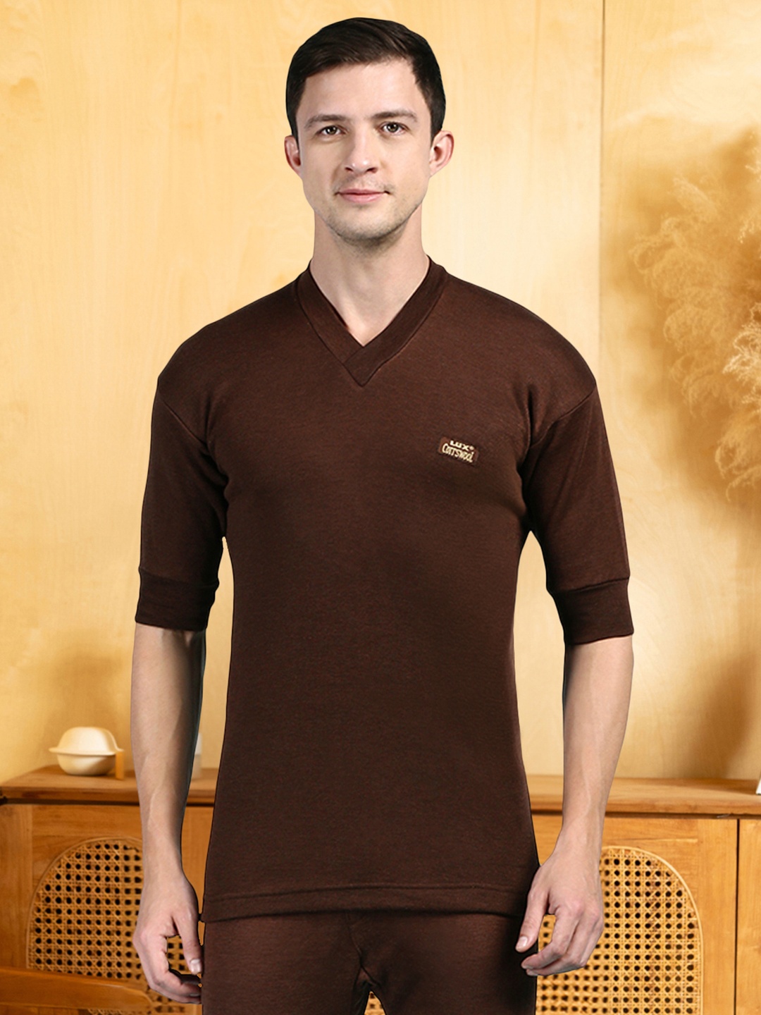 

Lux Cottswool V-Neck Short Sleeves Thermal Top, Brown
