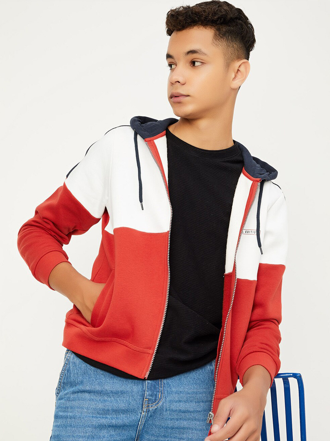 

max Boys Colourblocked Hooded Cotton Front Open Sweatshirt, White