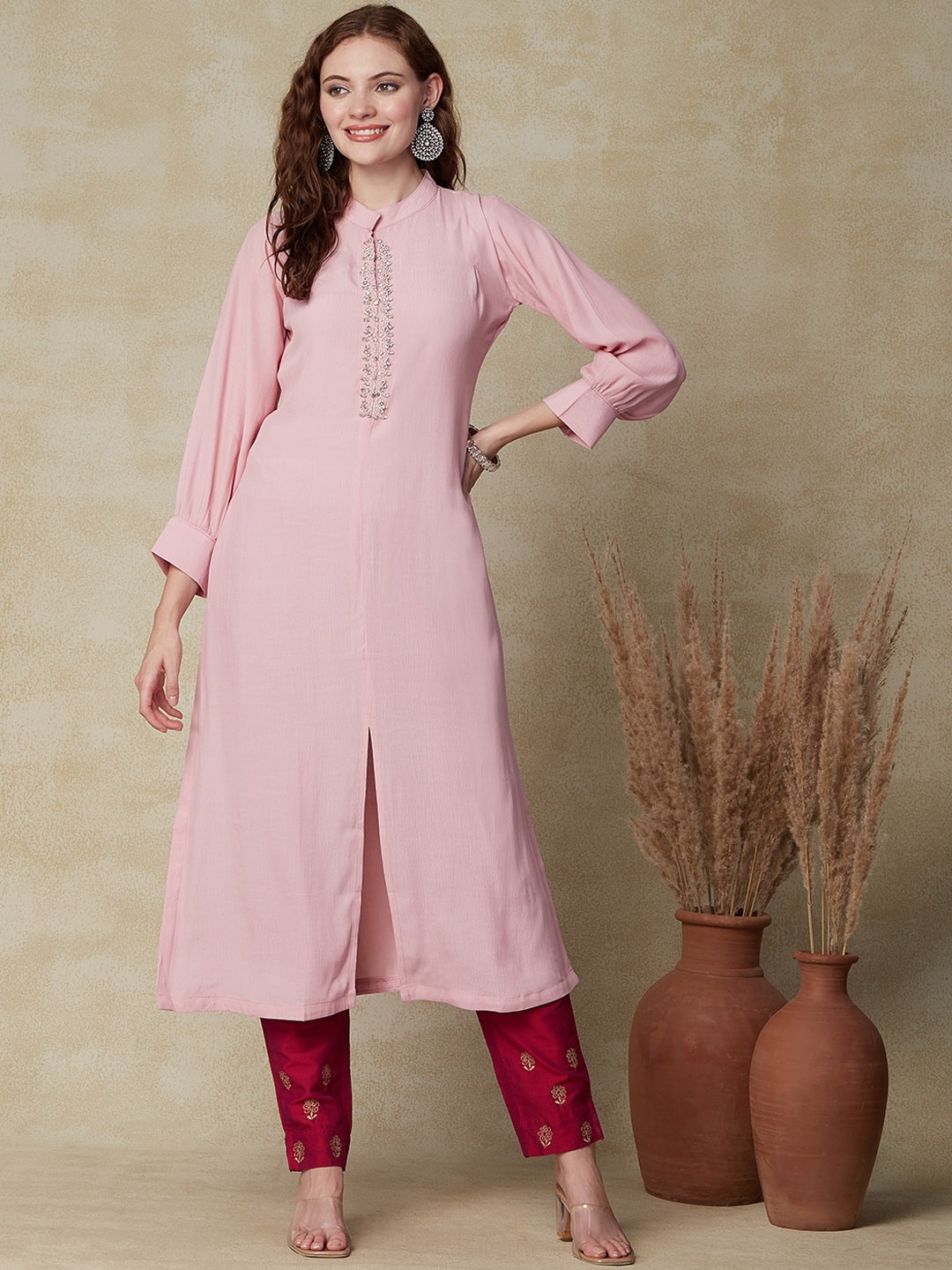 

FASHOR Pink Embellished Beads and Stones Straight Kurta