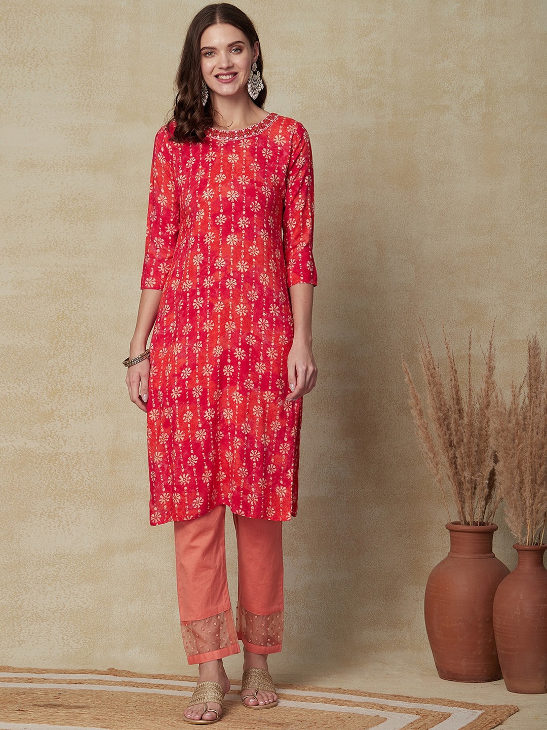 

FASHOR Ethnic Motifs Printed Sequinned Kurta, Pink