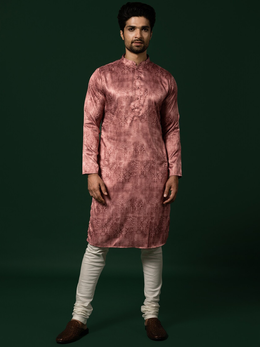 

KISAH Ethnic Motifs Printed Regular Kurta with Churidar & Nehru jacket, Pink
