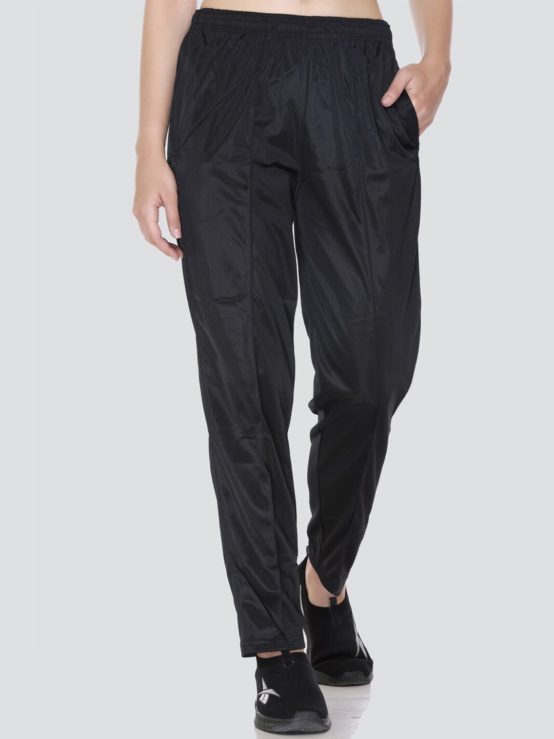 

ELPIDA Women Cotton Mid-Rise Track Pants, Black