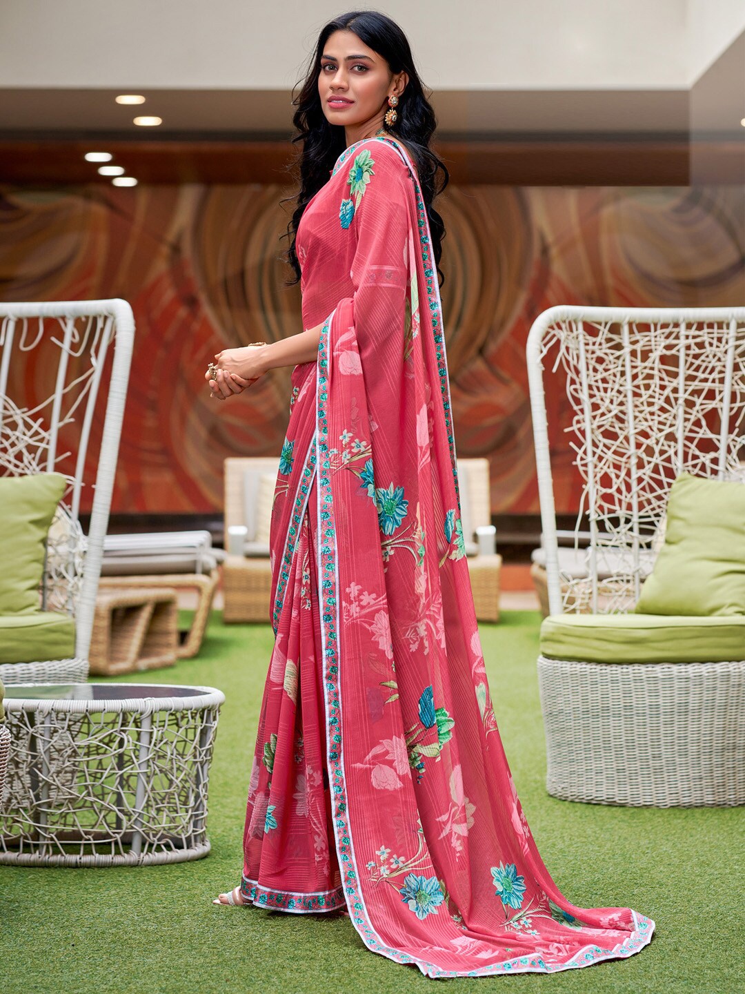 

Saree mall Pink & Blue Floral Printed Pure Georgette Sarees