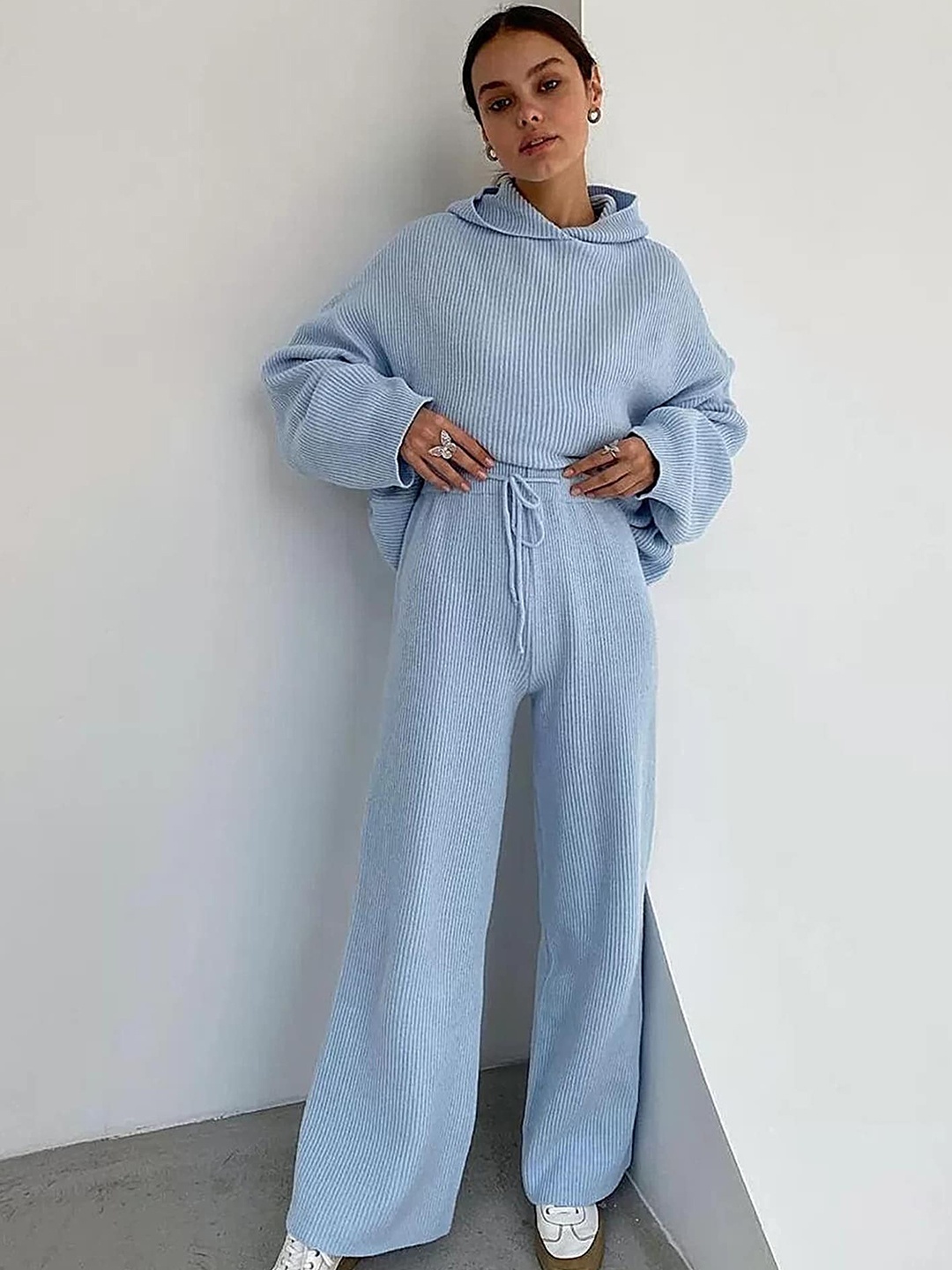 

LULU & SKY Hooded Long Sleeves Sweatshirt With Trousers, Blue