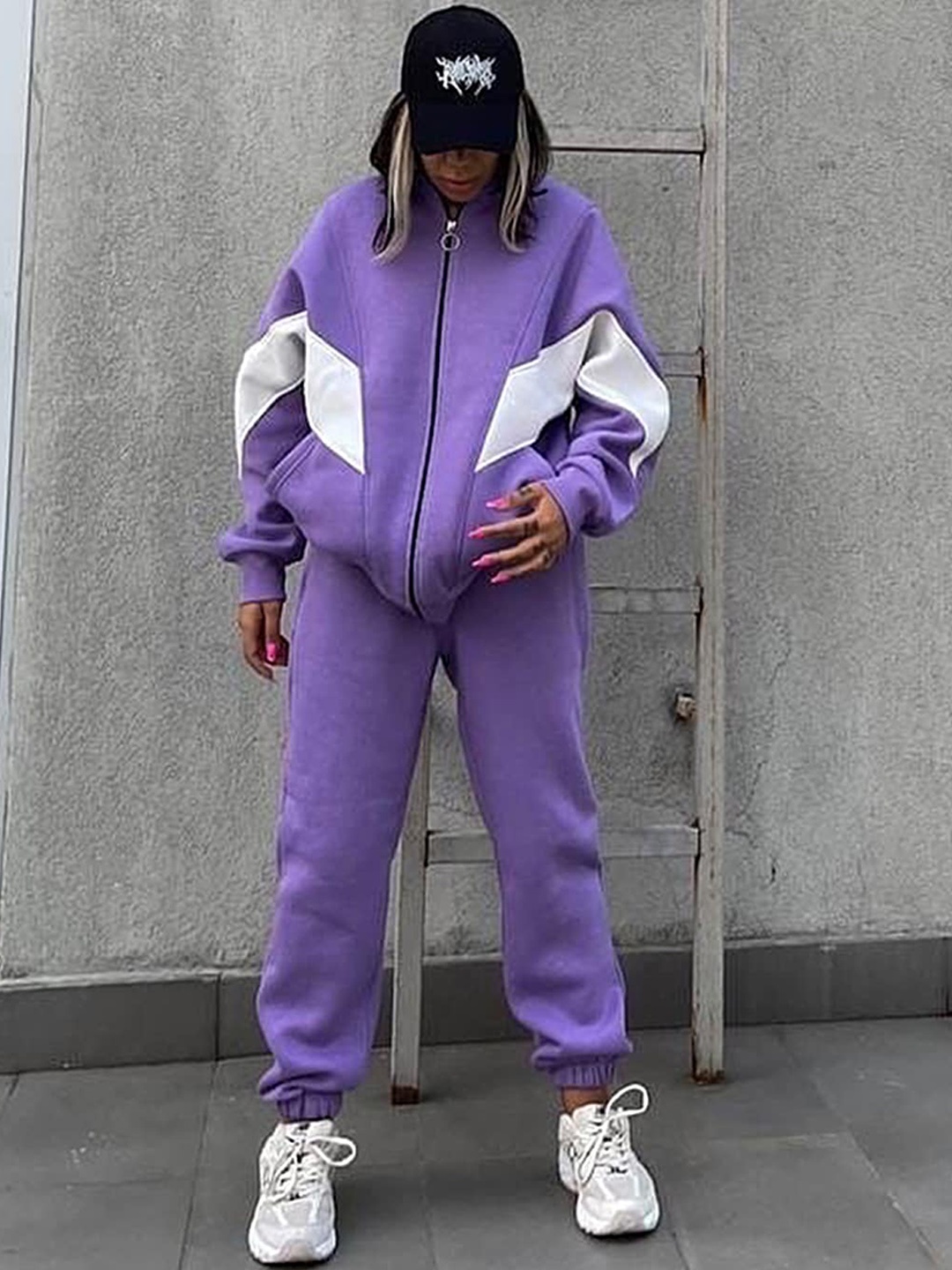 

LULU & SKY Solid Sweatshirt & Joggers Set, Purple