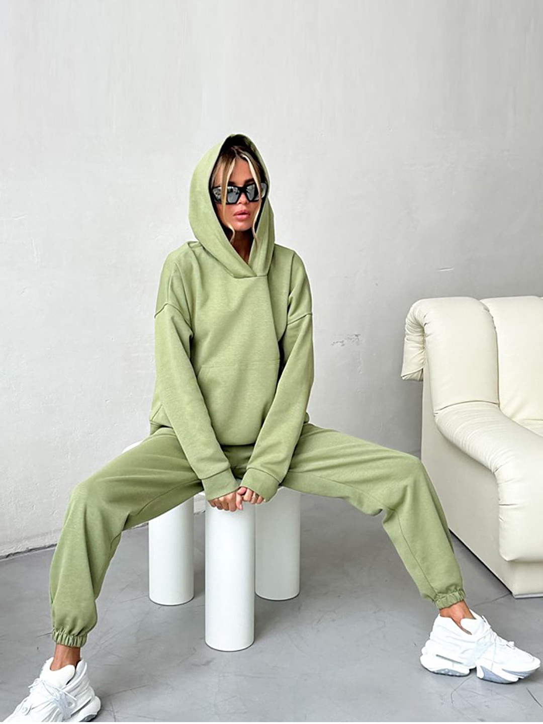 

LULU & SKY Hooded Loose-Fit Tracksuit, Green