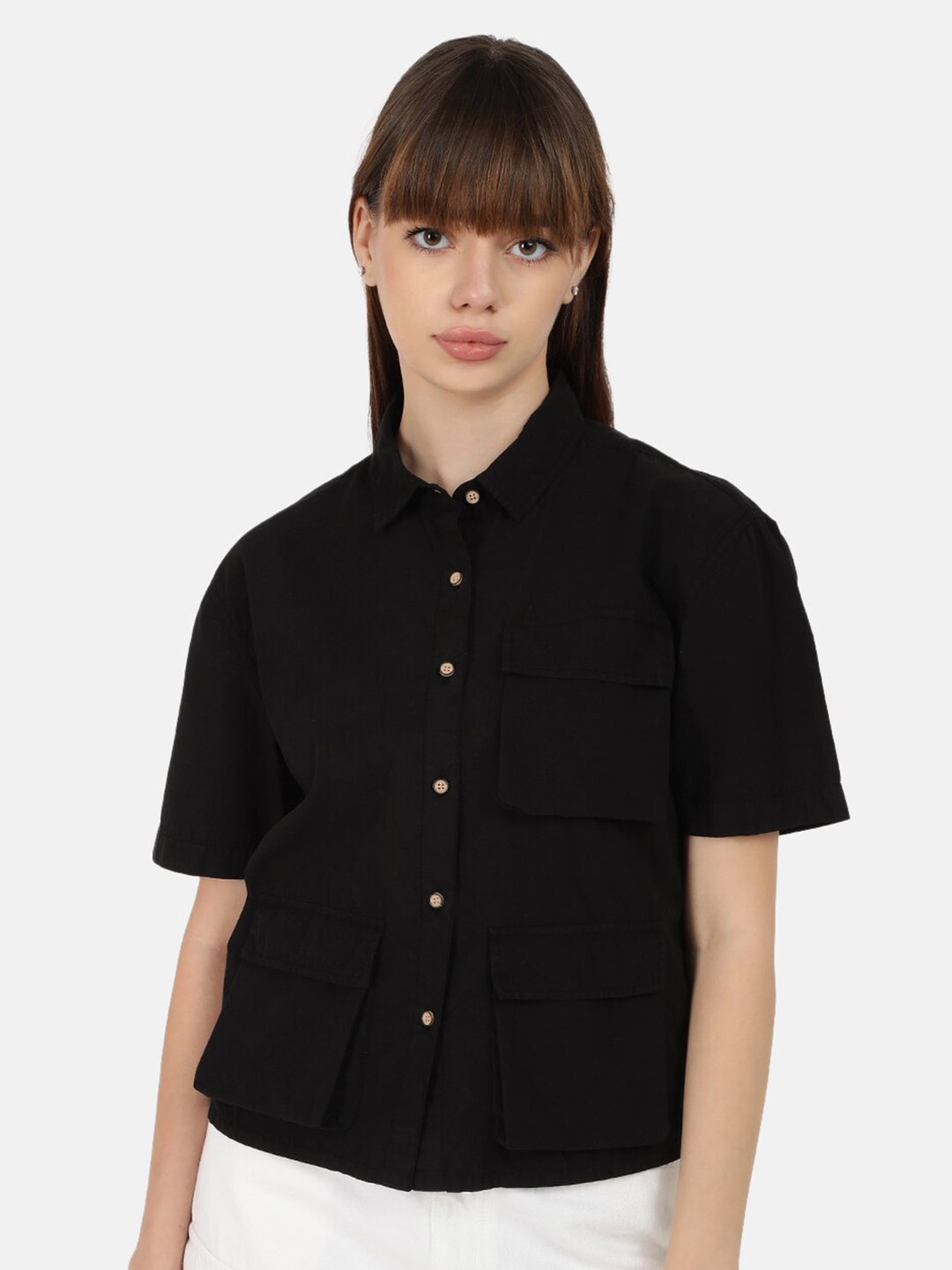 

Bene Kleed Spread Collar Short Sleeves Cotton Casual Shirt, Black