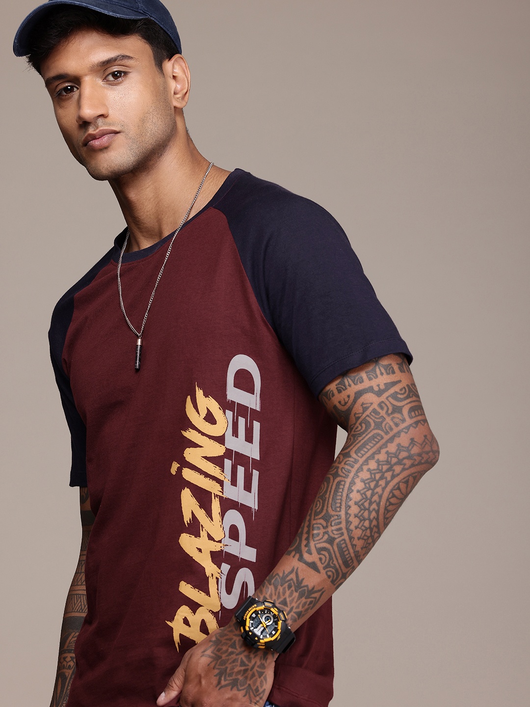 

The Roadster Life Co. Typography Printed Raglan Sleeves Pure Cotton T-shirt, Maroon