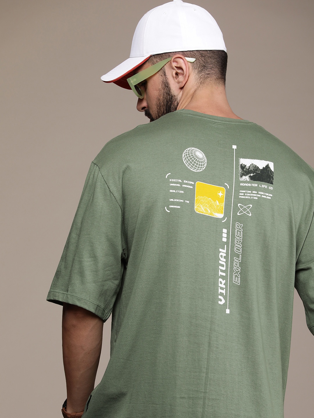 

The Roadster Life Co. Printed Drop-Shoulder Sleeves Pure Cotton T-shirt, Green
