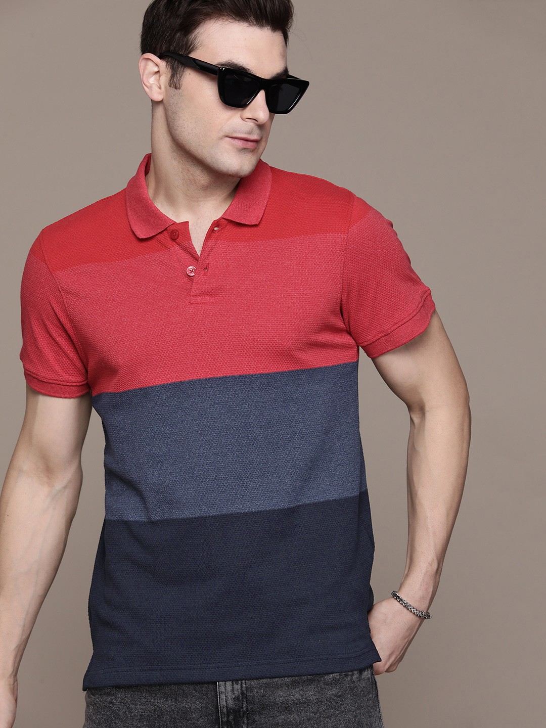 

The Roadster Lifestyle Co. Colourblocked Polo Collar T-shirt, Red