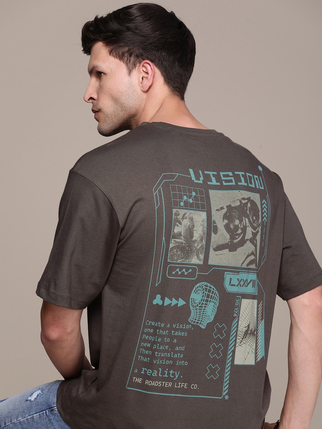 

Roadster Men Brand Logo Printed Pure Cotton T-shirt, Grey