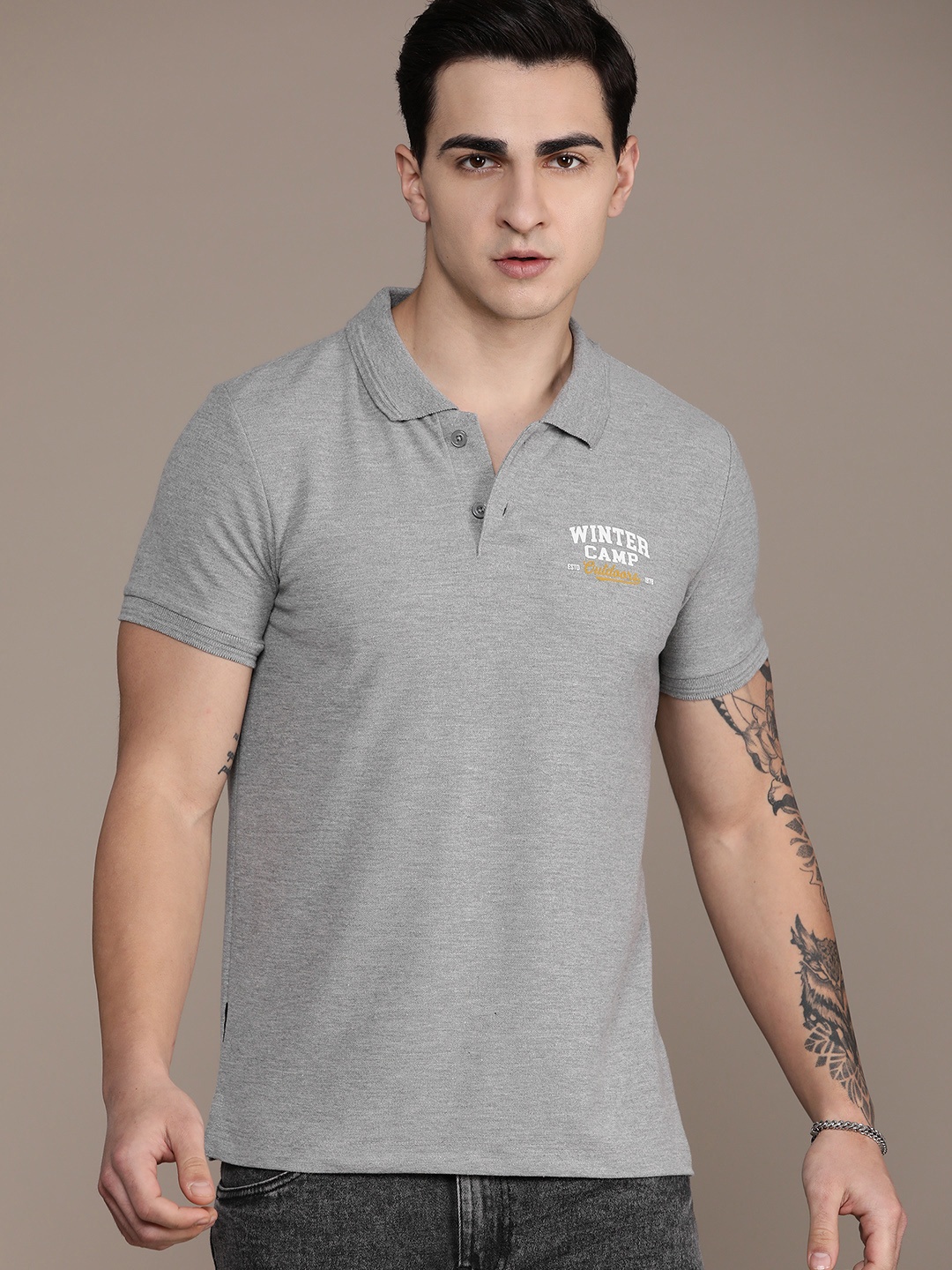 

Roadster Men Polo Collar T-shirt, Grey
