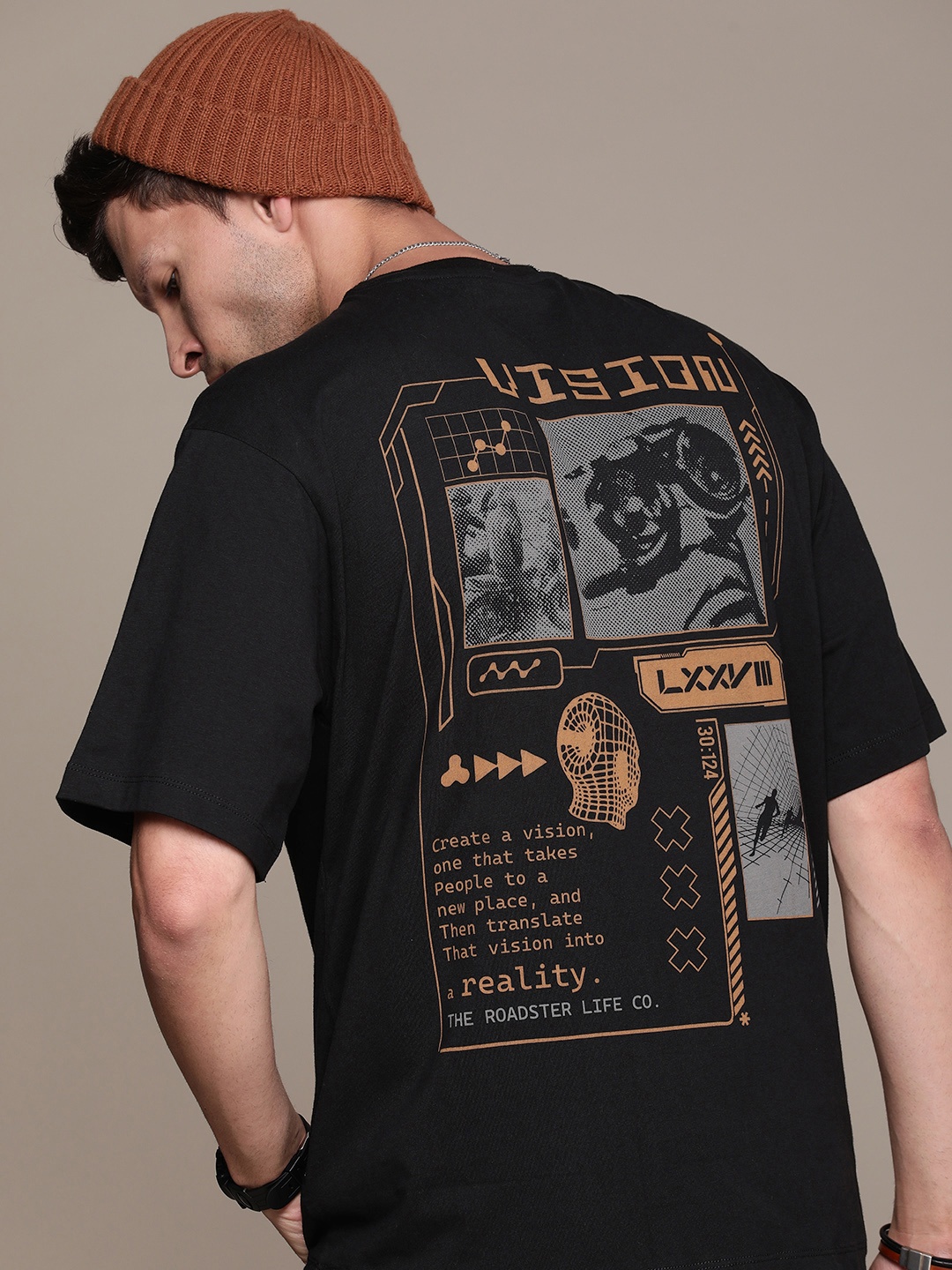 

Roadster Men Brand Logo Printed Pure Cotton T-shirt, Black