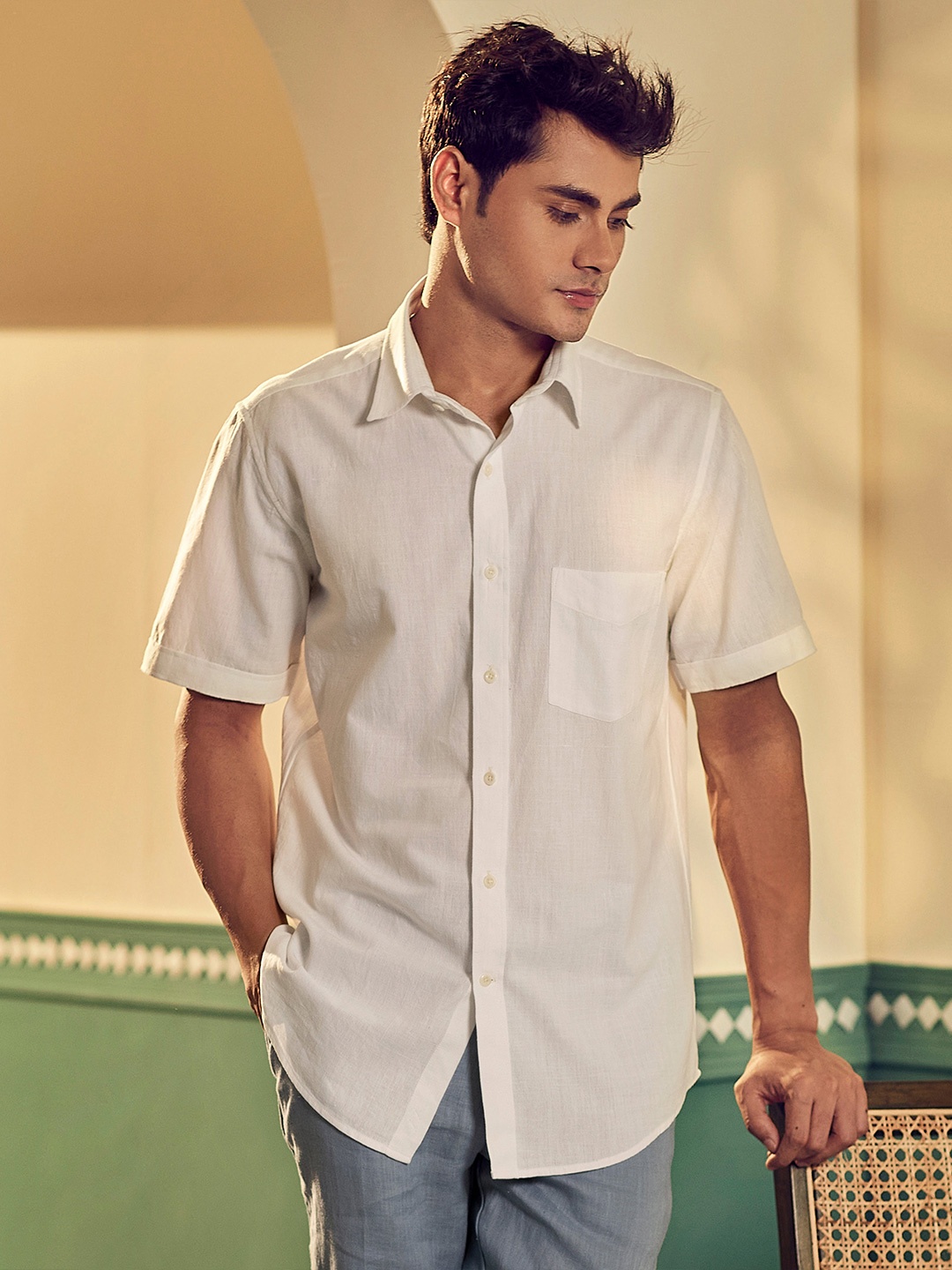 

Earthpiece Classic Spread Collar Pure Cotton Shirt, White