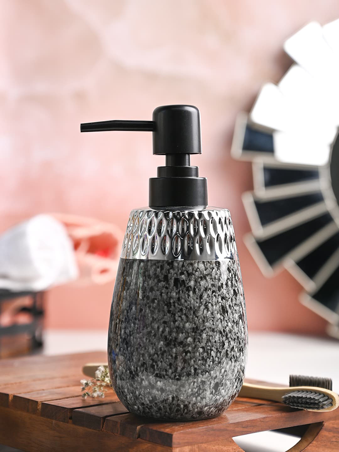 

MARKET99 Grey Textured Ceramic Soap Dispenser 320ml, Silver