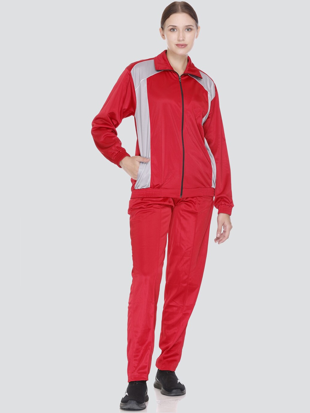 

ELPIDA Solid Mock Collar Tracksuit, Red