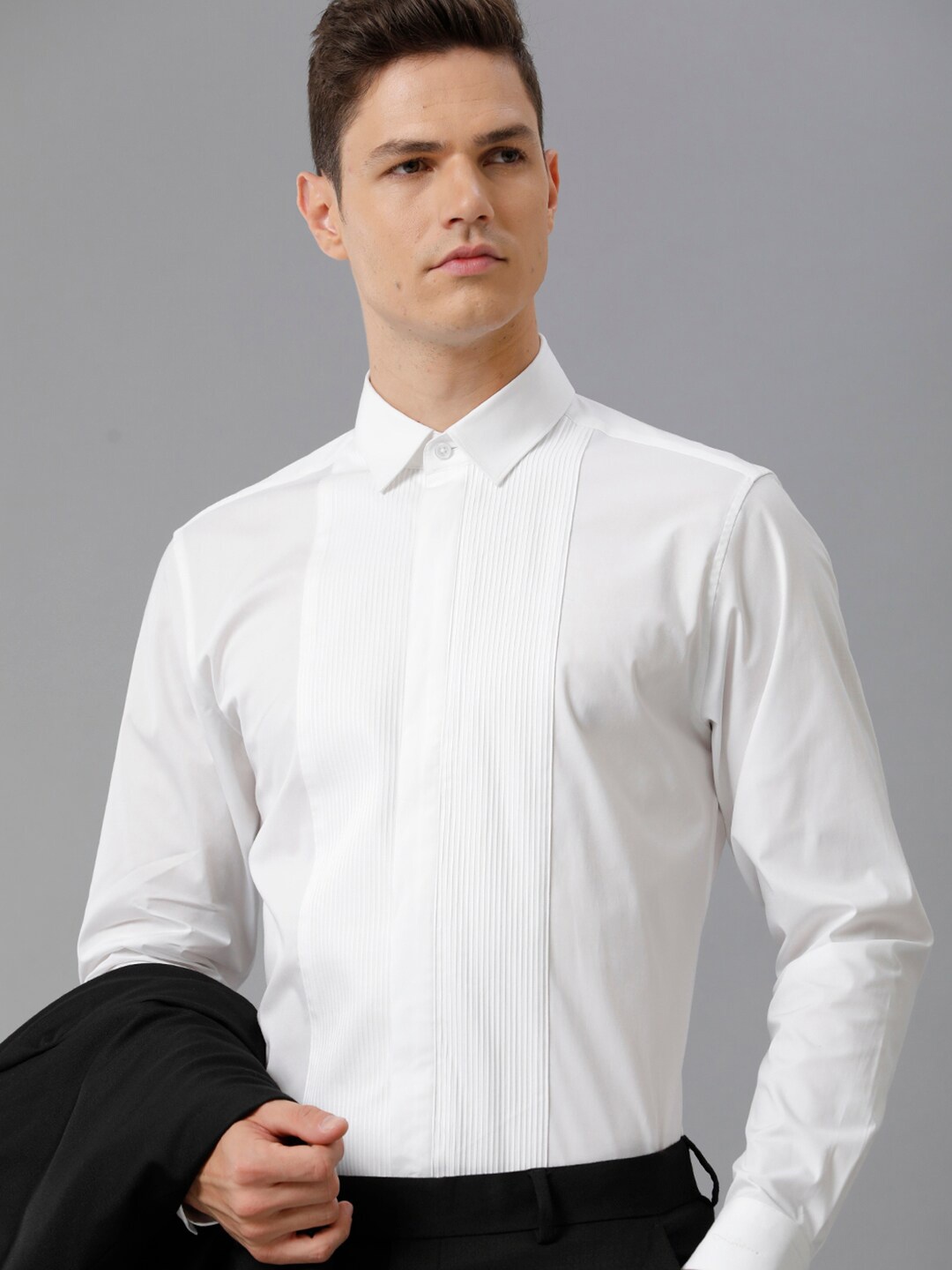 

Aldeno India Slim Slim Fit Spread Collar Formal Shirt, White