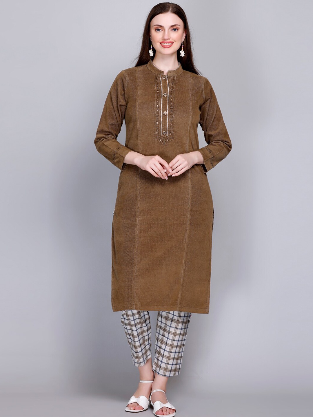 

VELVTINE Mandarin Collar Regular Beads & Stones Pure Wool Kurta With Trousers, Khaki