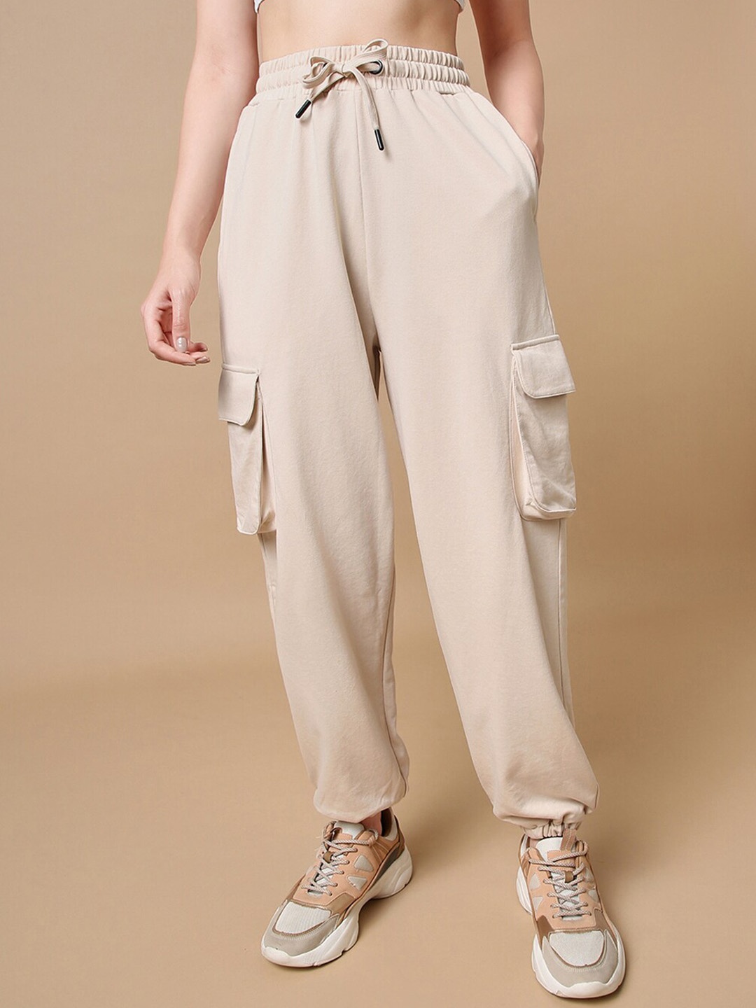 

Bewakoof Air 1.0 Women Oversize Cargo Joggers, Beige