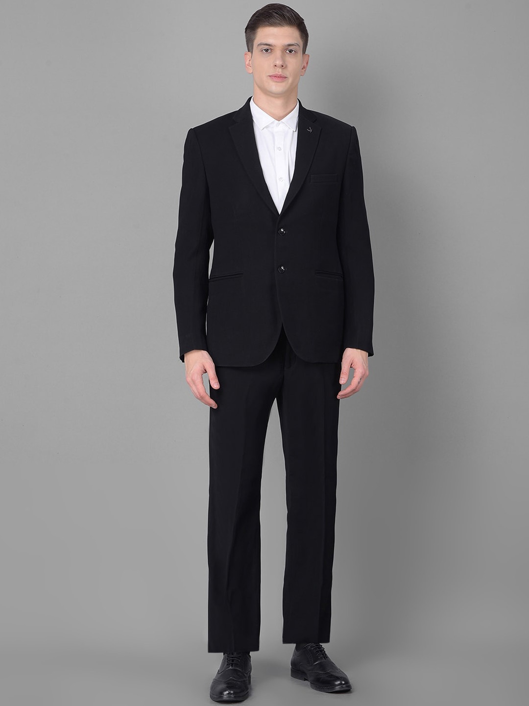 

Canary London Single-Breasted Two-Piece Slim-Fit Formal Suit, Black