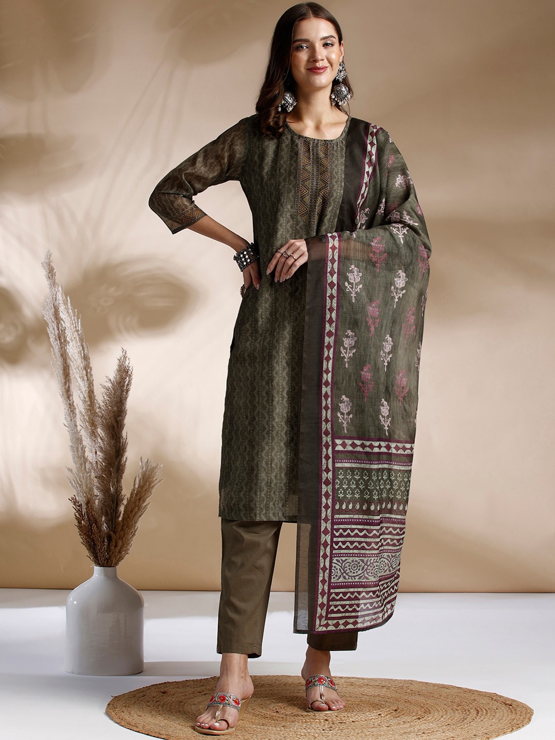 

Anouk Chevron Printed Regular Chanderi Cotton Kurta With Trousers & Dupatta, Brown