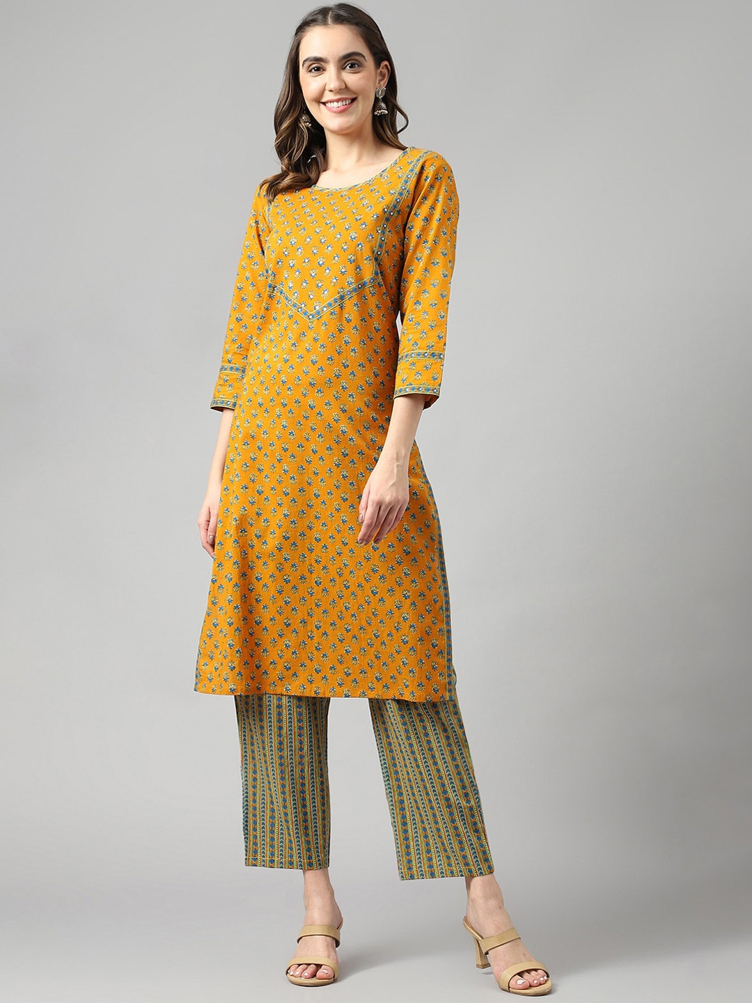 

DECKEDUP Ethnic Motifs Printed Cotton Straight Kurta, Mustard