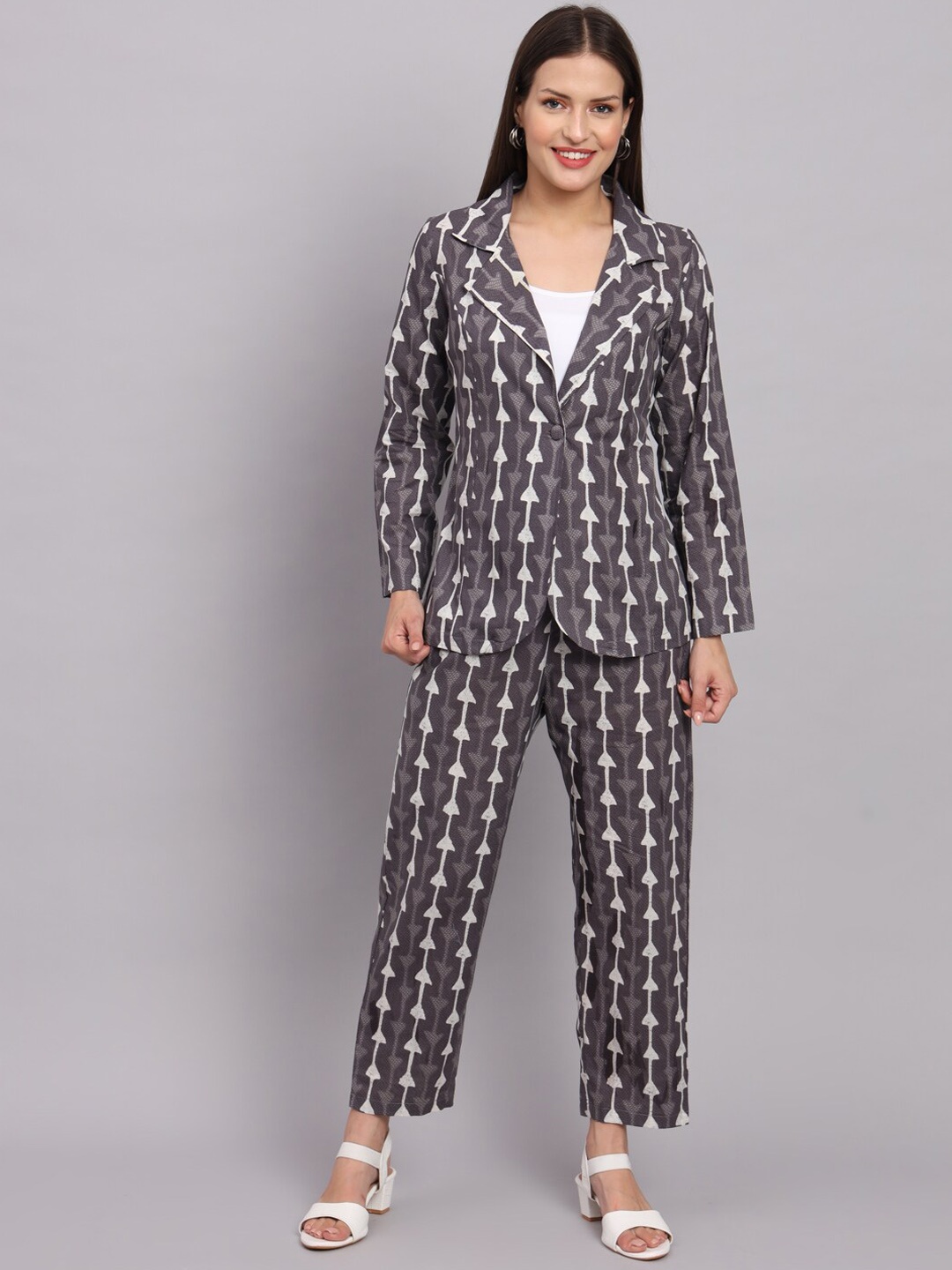

DECKEDUP Printed Single-Breasted 2 Piece Suit, Grey