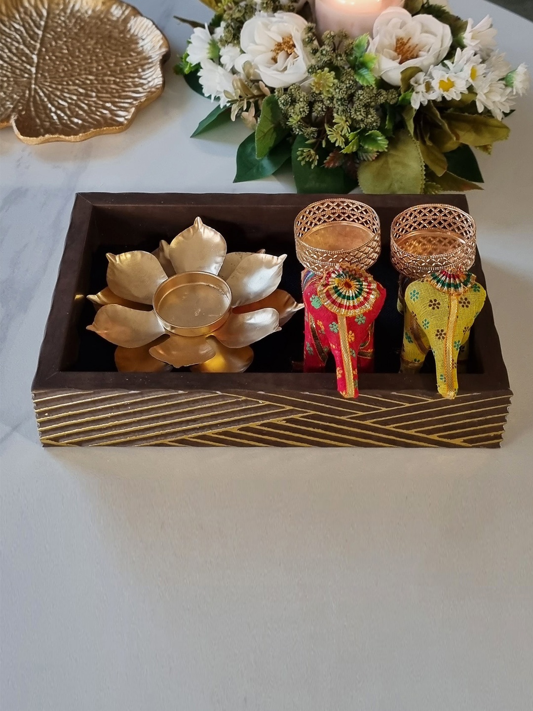 

Art Street Brown 3 Pieces Textured Home Gift set
