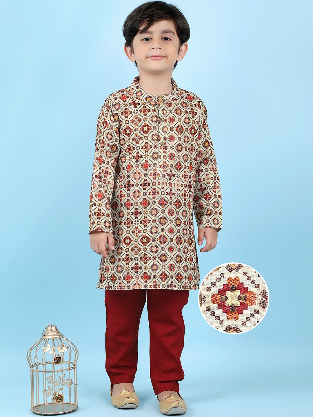 

KIDS FARM Boys Ethnic Motif Printed Regular Pure Cotton Kurta with Pyjamas, Brown