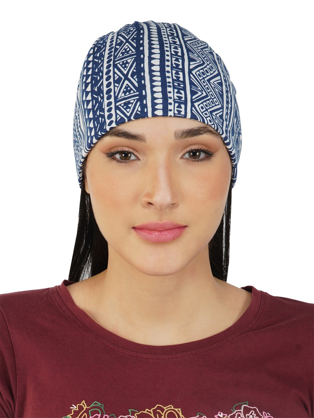 

iSWEVEN Unisex Geometric Printed Beanie Cap, Blue