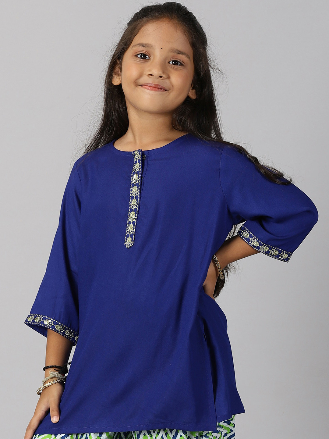 

KiddoPanti Girls Round Neck A Line Kurta, Blue
