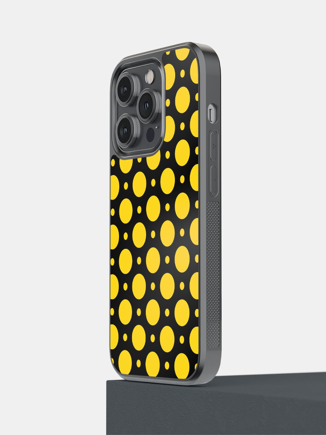 

macmerise Geometric Printed IPhone 14 Pro Bumper Case, Black