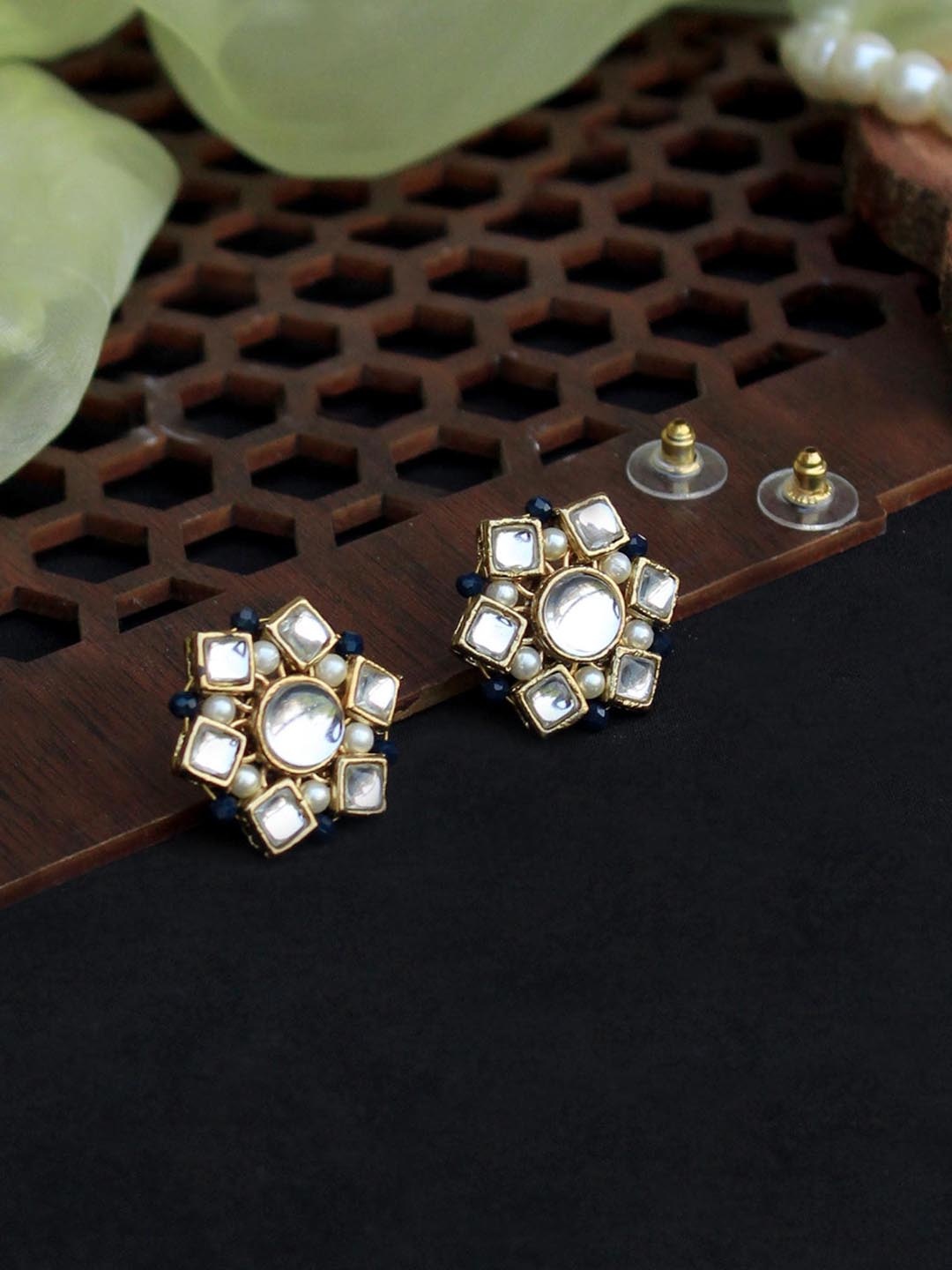 

BeAbhika Floral Stud Earrings, Gold