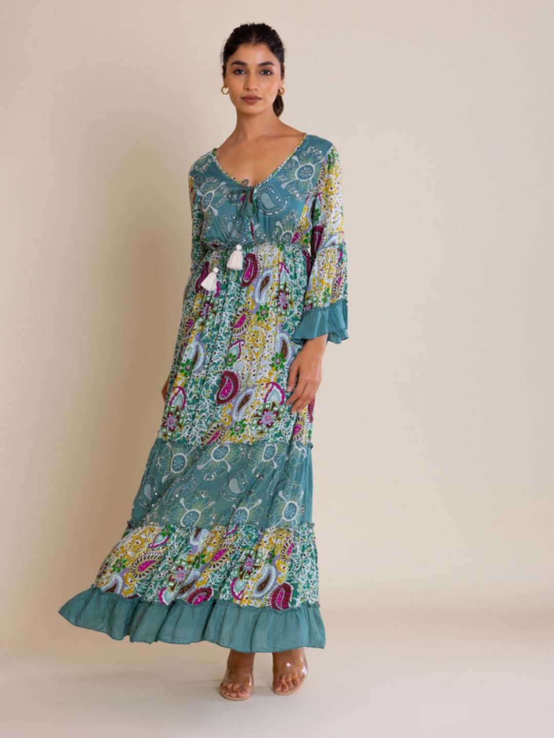 

Label Reyya Ethnic Motifs Printed A-line Maxi Dress, Green