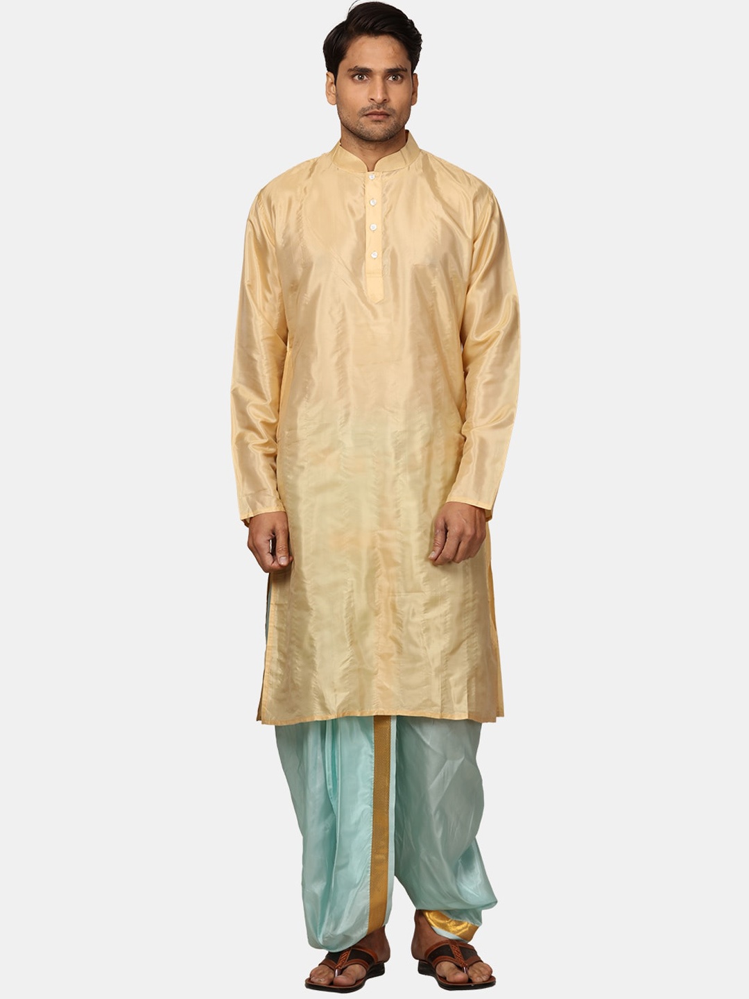 

Sethukrishna Mandarin Collar Zari Kurta with Dhoti Pants, Beige