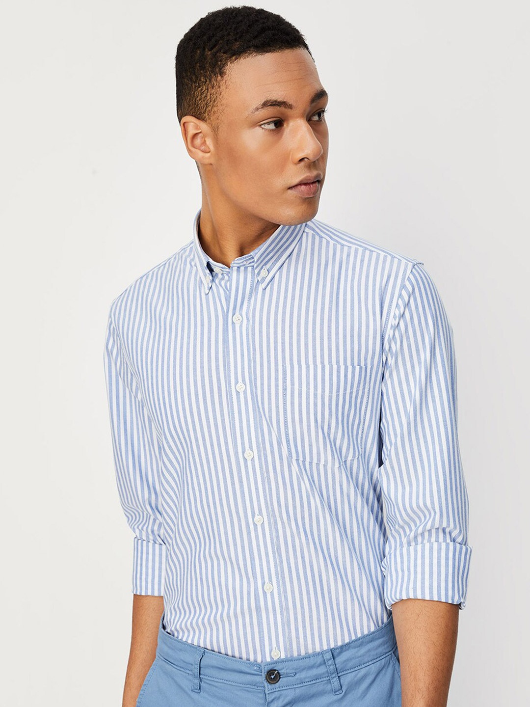 

max Opaque Vertical Stripes Button-Down Collar Pure Cotton Casual Shirt, Blue