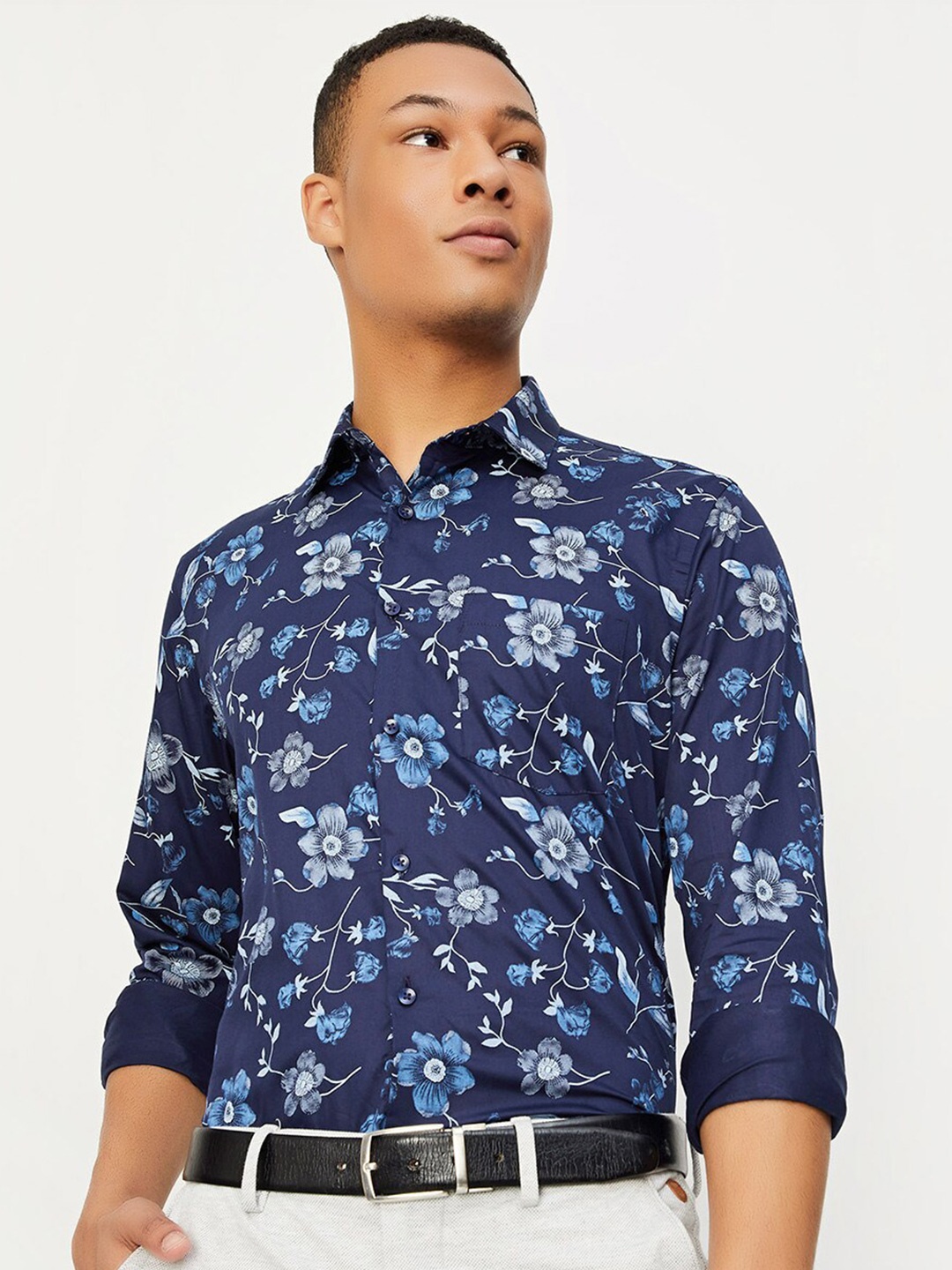 

max Floral Printed Classic Cotton Casual Shirt, Navy blue