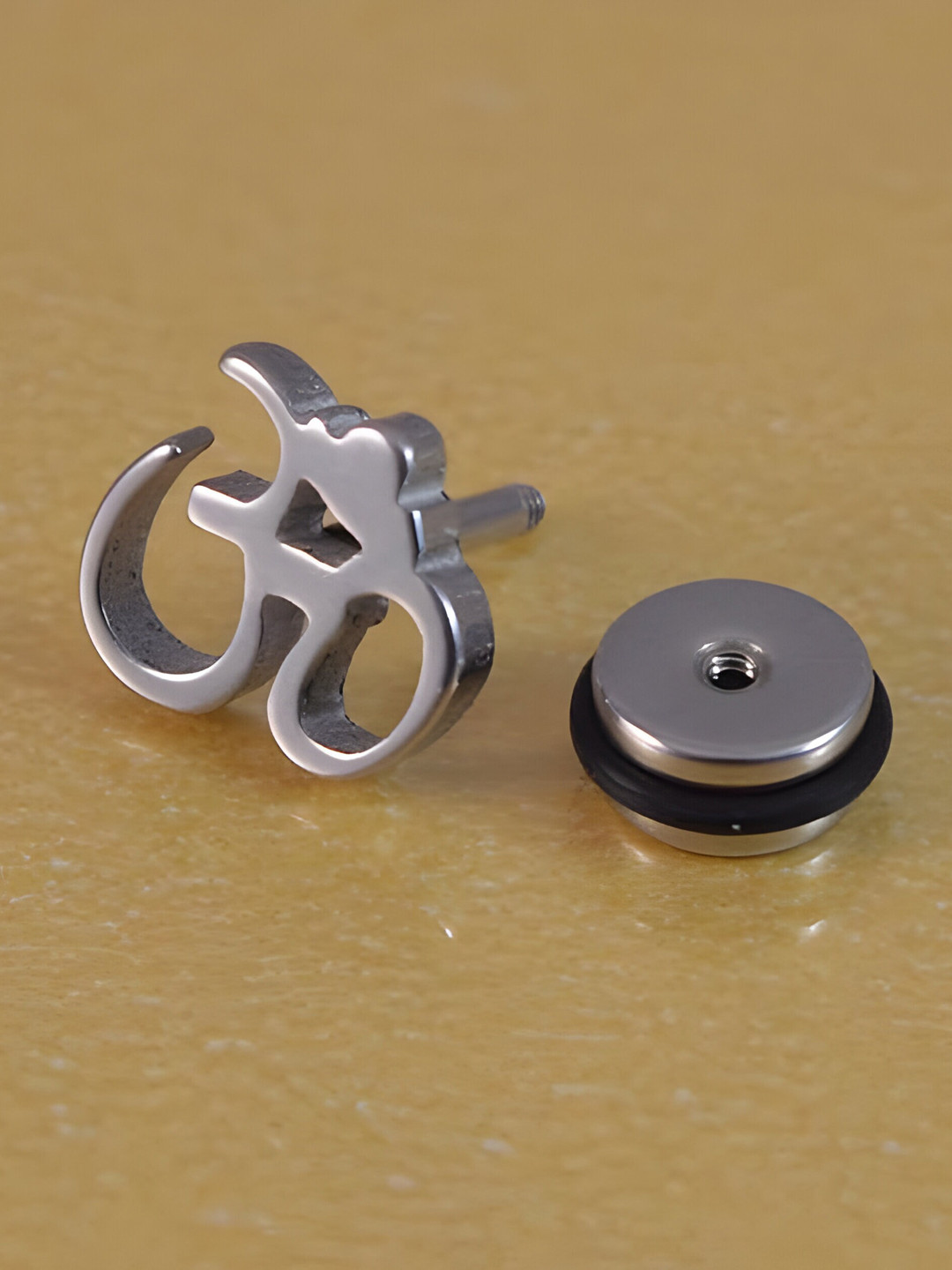 

KARISHMA KREATIONS Silver-Plated Contemporary Studs Earrings