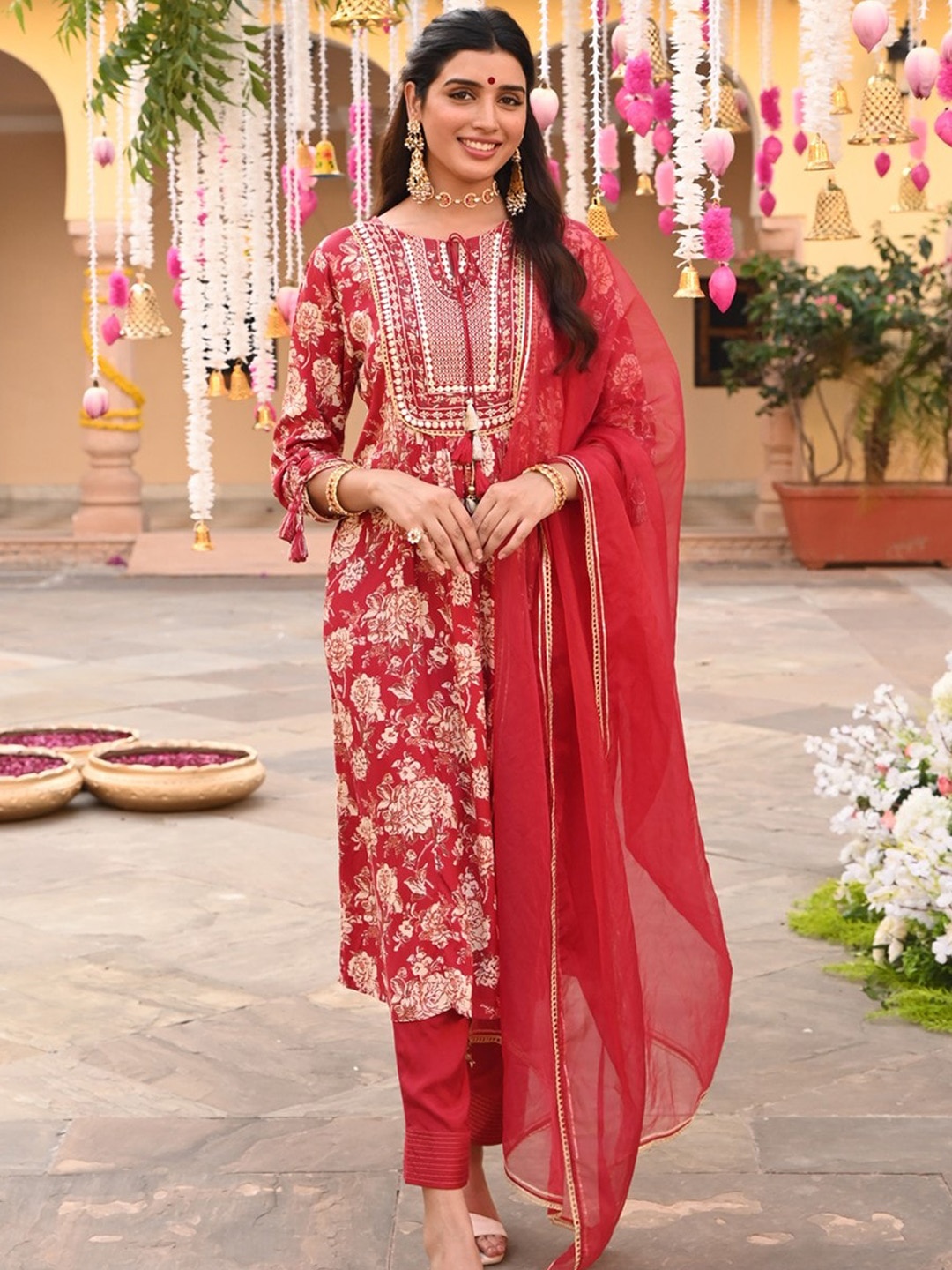

SAVI Ethnic Motifs Printed A-Line Kurta With Trousers & Dupatta, Maroon